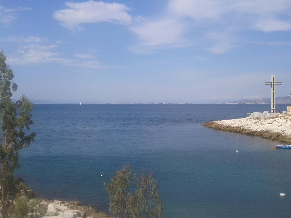 Super 36sqm Junior In Luxurious Picturesque Area Apartment Piraeus